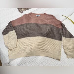 Vici sweater, soft knit size large